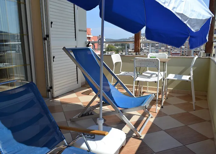 Penthouse Terrace De Luxe 4 Bedrooms Vlorë