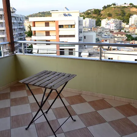 Appartamento Penthouse Terrace View 4Br Apt In The Vlora Heart
