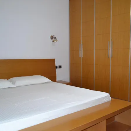 Appartamento Penthouse Terrace View 4Br Apt In The Vlora Heart *
