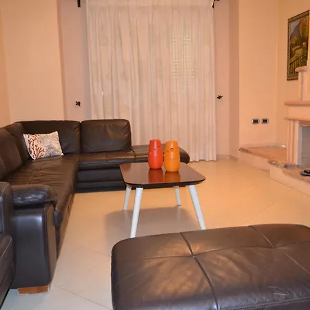 Appartement Penthouse Terrace De Luxe 4 Bedrooms Apartment Vlorë