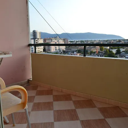 Penthouse Terrace View 4Br Apt In The Vlora Heart * Vlorë