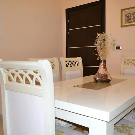 Appartamento Penthouse Terrace View 4Br Apt In The Vlora Heart