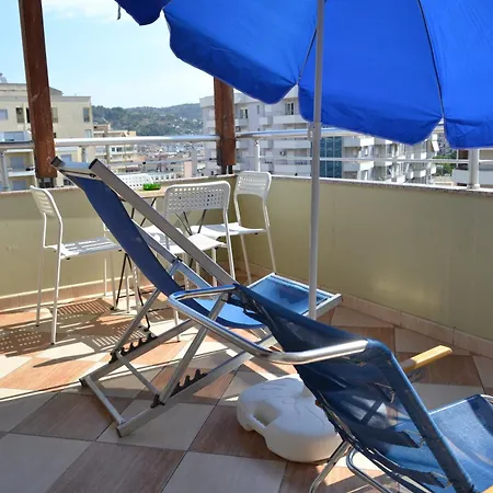 Penthouse Terrace View 4Br Apt In The Vlora Heart Vlorë