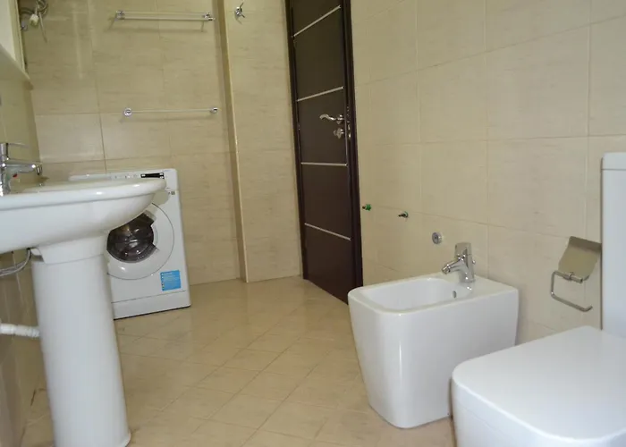 Penthouse Terrace De Luxe 4 Bedrooms 公寓 Vlorë