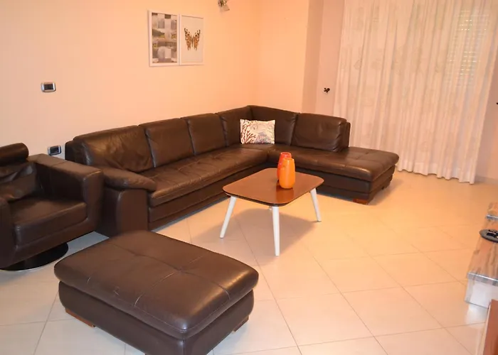 Penthouse Terrace De Luxe 4 Bedrooms Vlorë