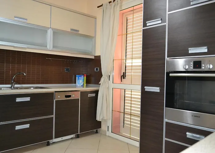 Penthouse Terrace De Luxe 4 Bedrooms * Vlorë